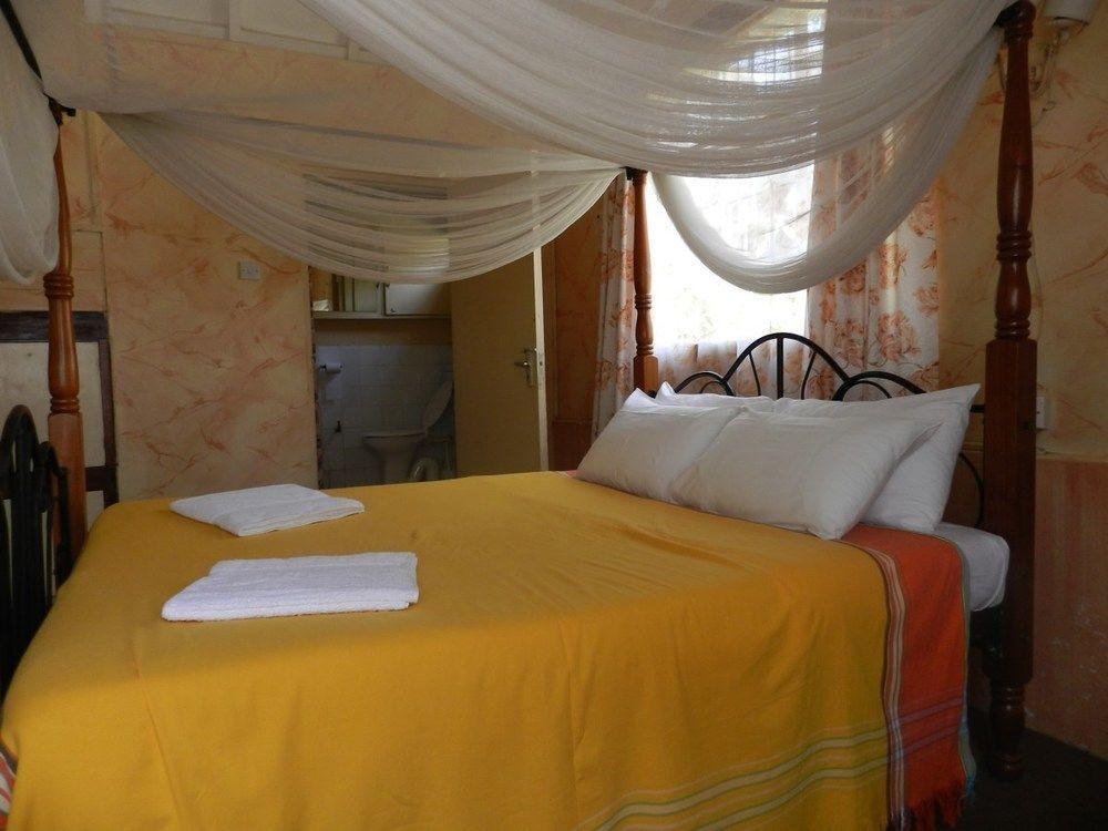 Hibiscus Guest House Найроби Экстерьер фото